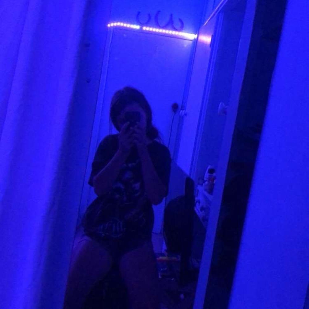 Meet your Posher, Danelle